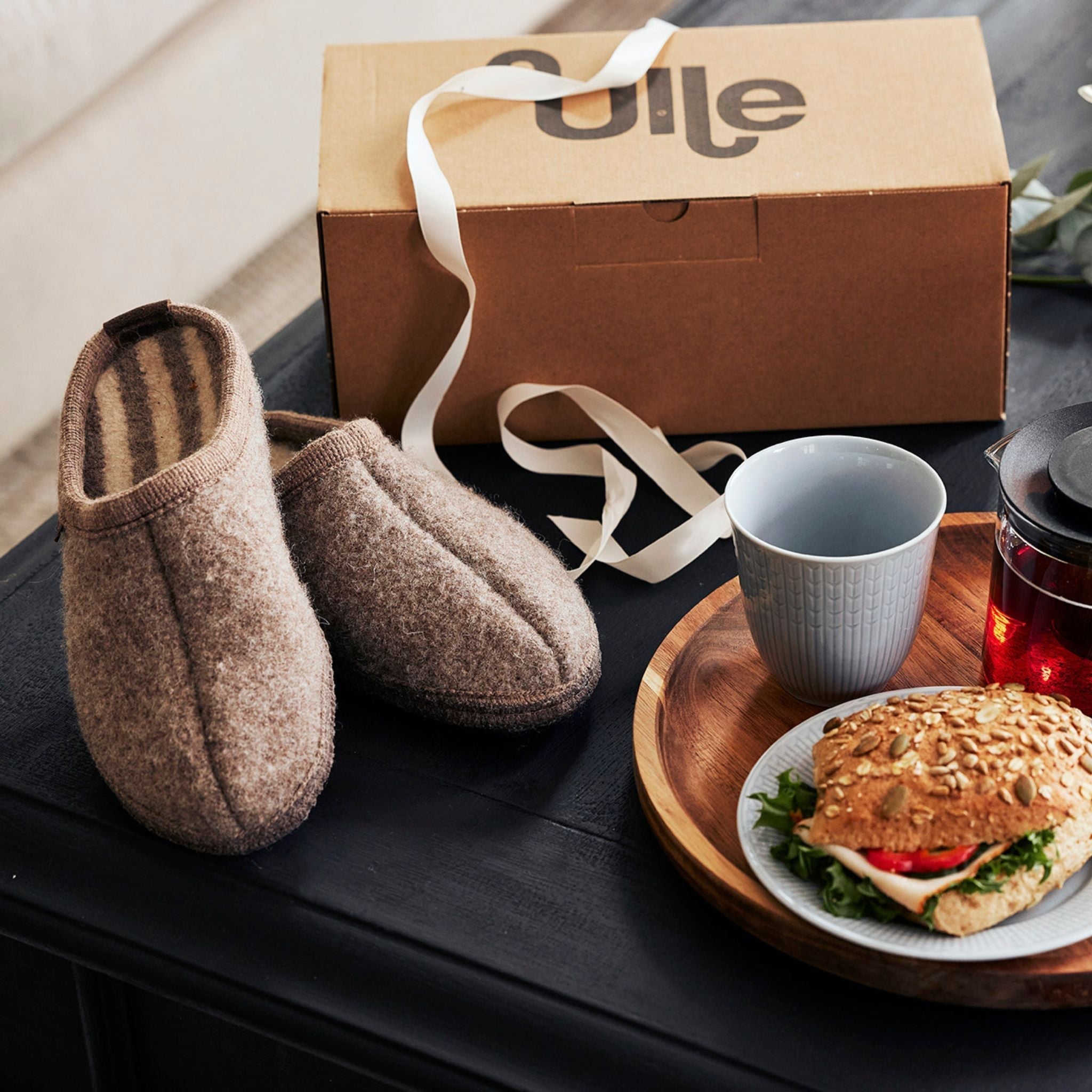 Välja ulltofflor för dam