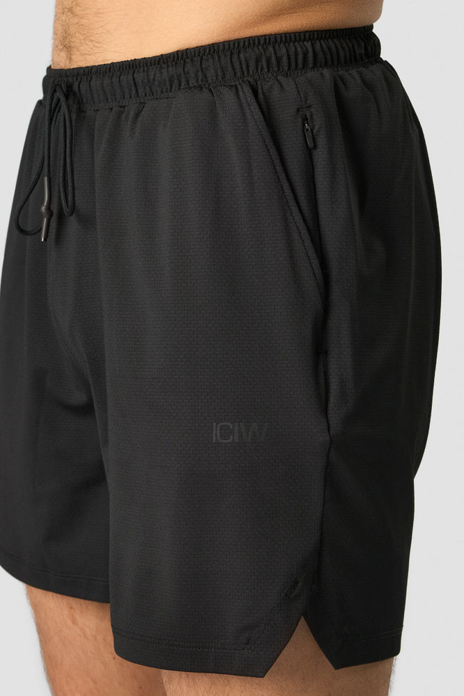 ICIW Stride Shorts Men Black