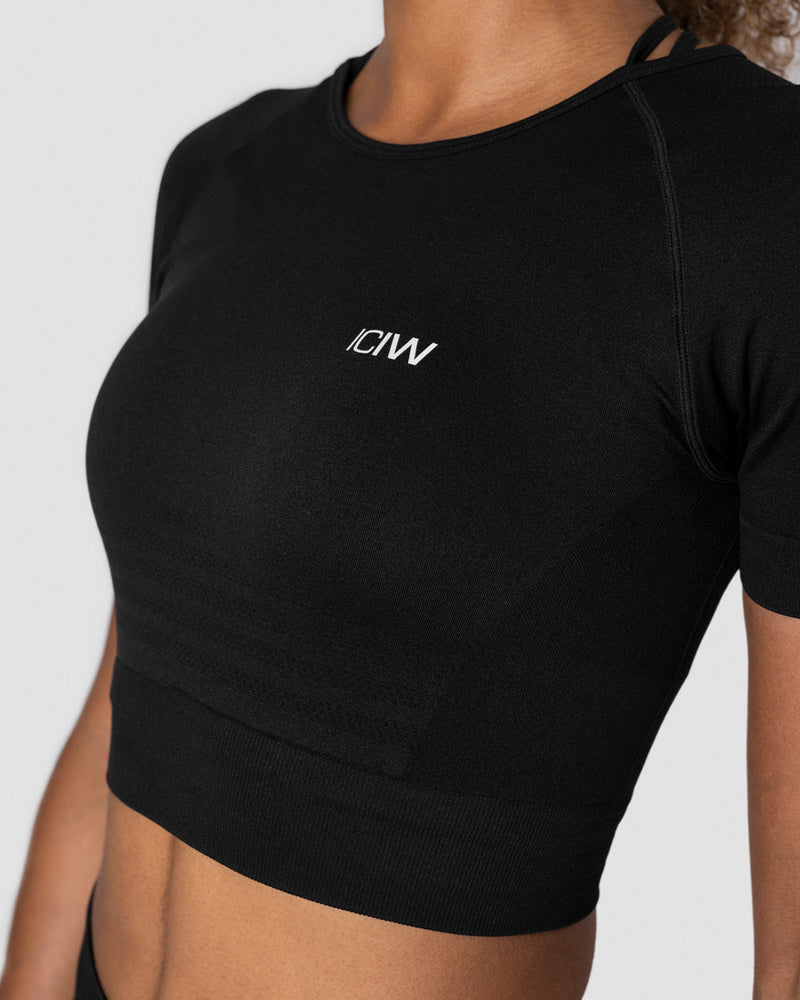 ICIW Define Seamless Cropped T-shirt Black