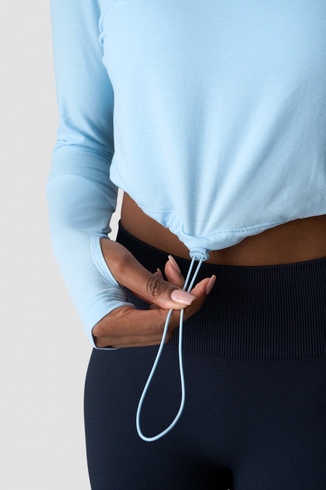 ICIW Define Cropped 1/4 Zip Adjustable Arctic Blue