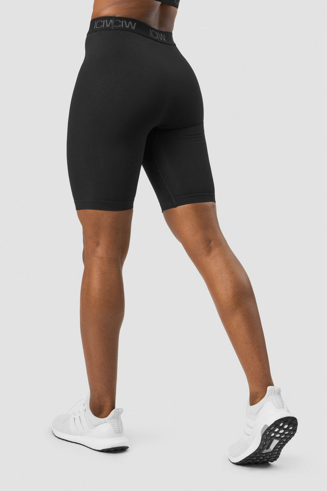 ICIW Define Seamless Logo Biker Shorts Black