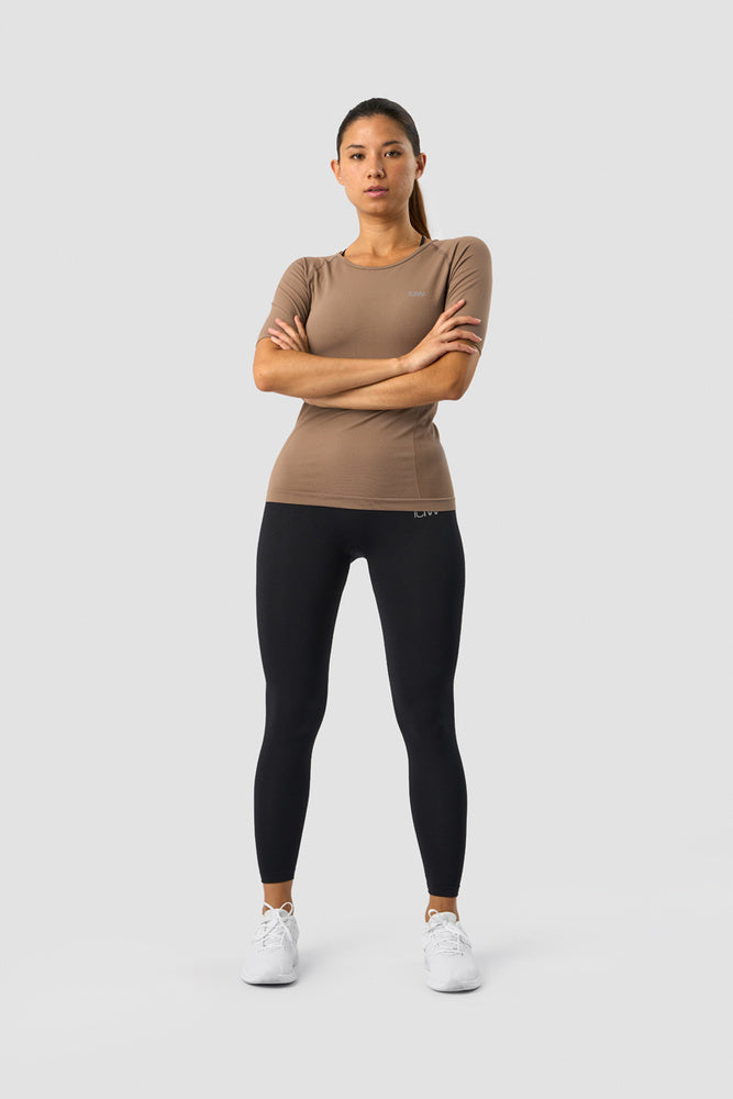 ICIW Everyday Seamless T-shirt Mid Sleeve Desert Sand