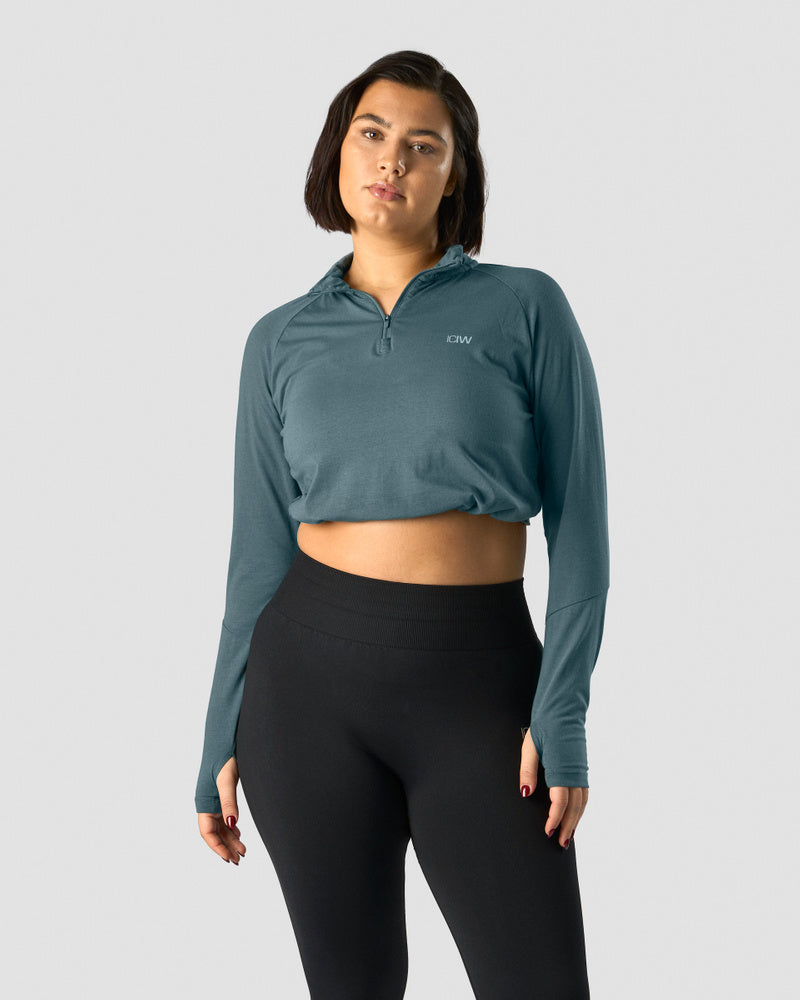 ICIW Define Cropped 1/4 Zip Adjustable Jungle Green