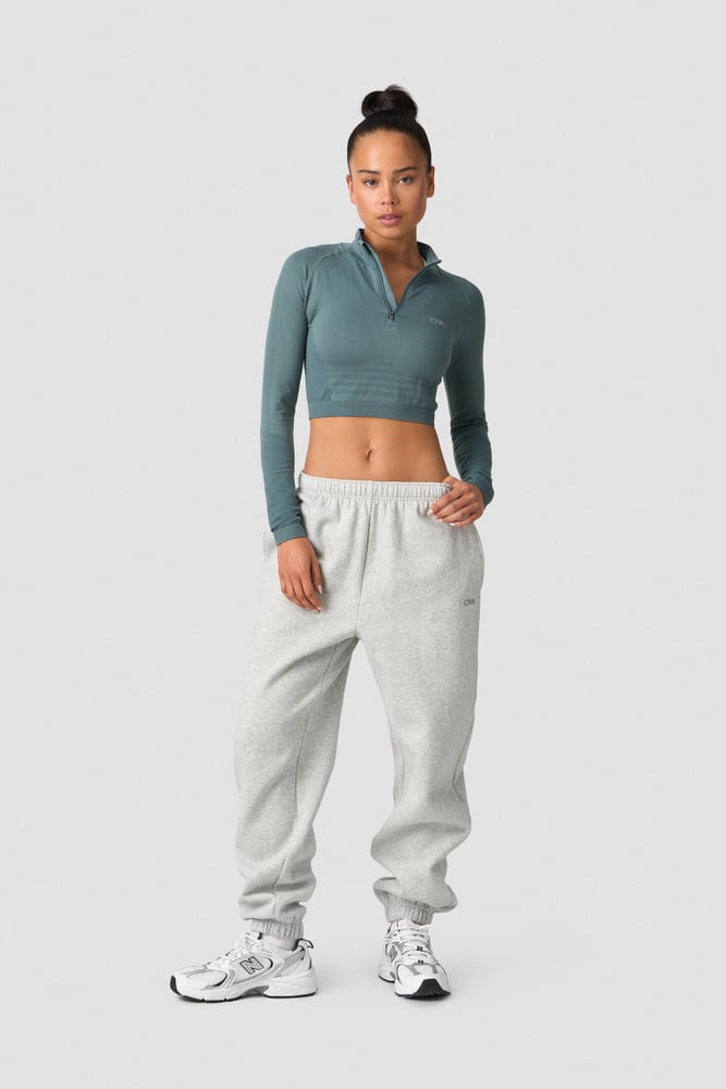 ICIW Define Cropped 1/4 Zip Jungle Green