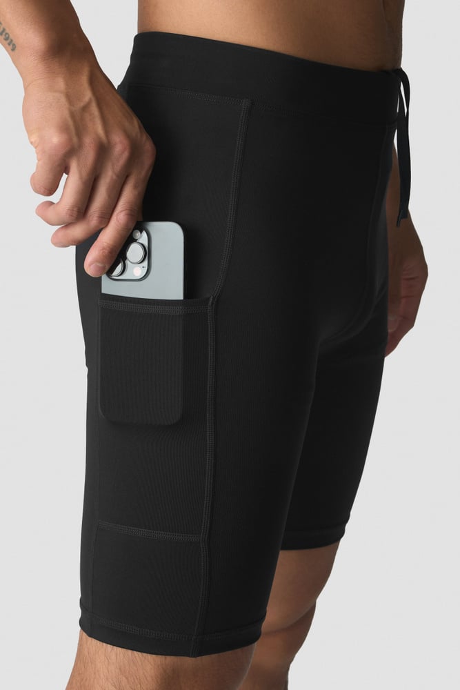 ICIW Essential Cardio Bikers Black
