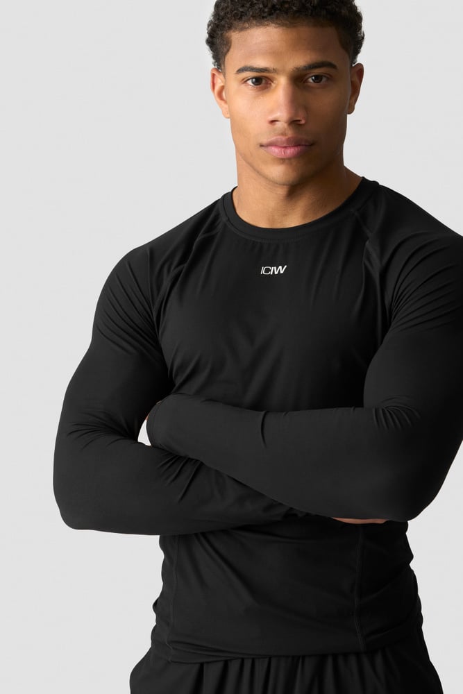 ICIW Ignite Muscle FIt Long Sleeve M Black
