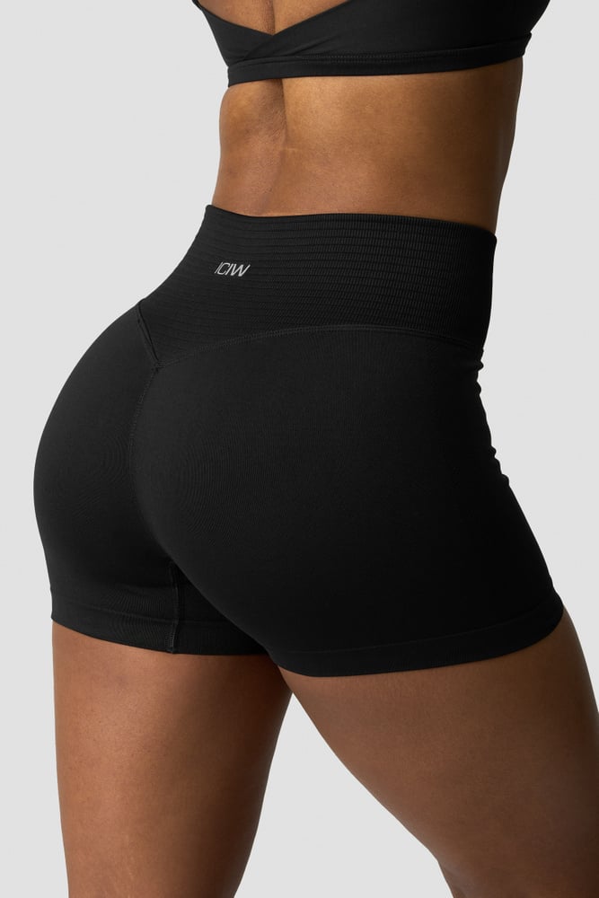 ICIW Define Seamless V-Shape Shorts Black