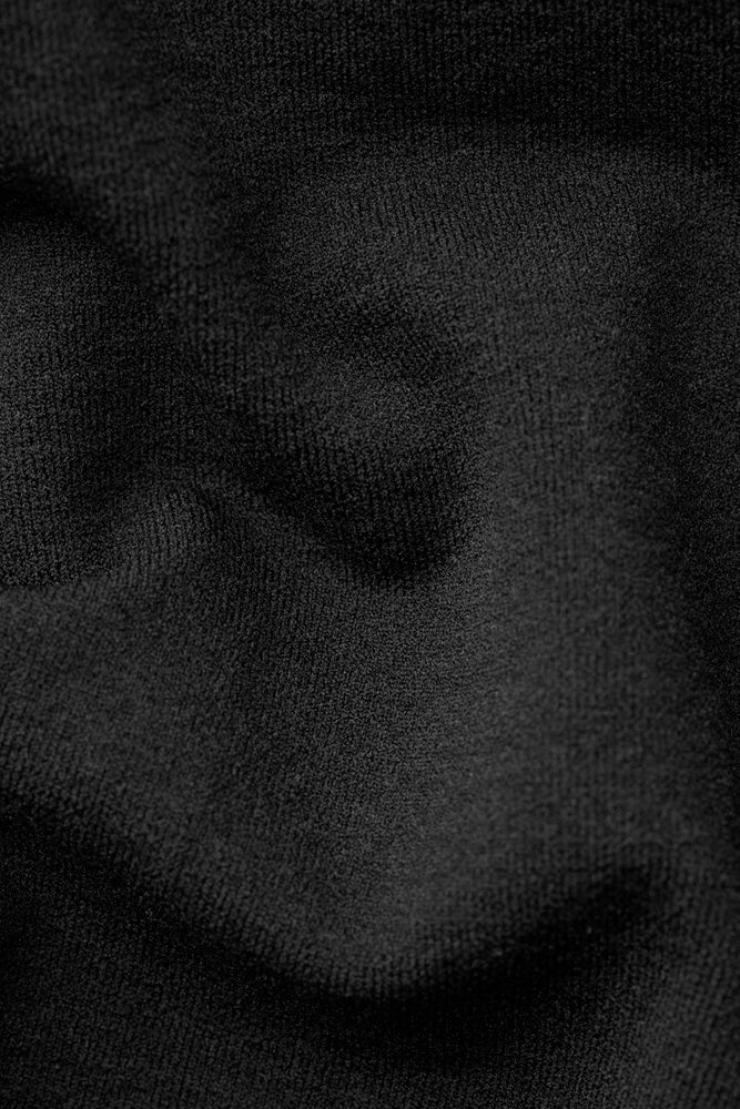 ICIW Smooth Seamless Shrug Black