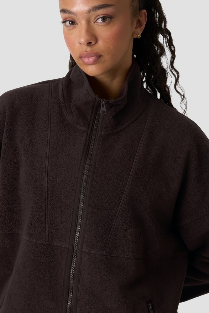 ICIW Essential Fleece Umber Brown