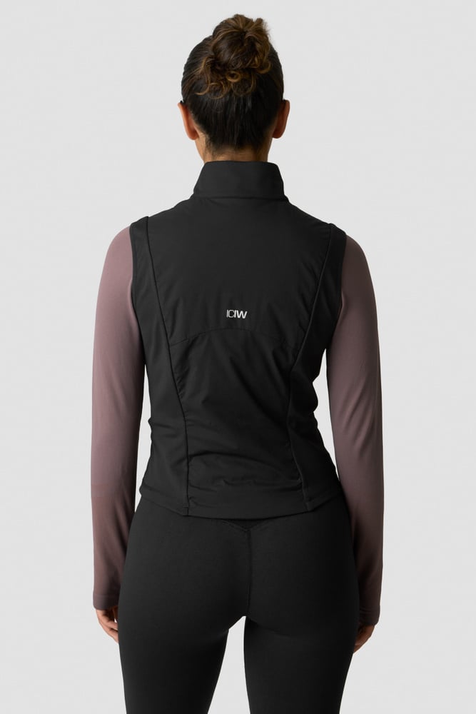 ICIW Essential Insulated Vest Black