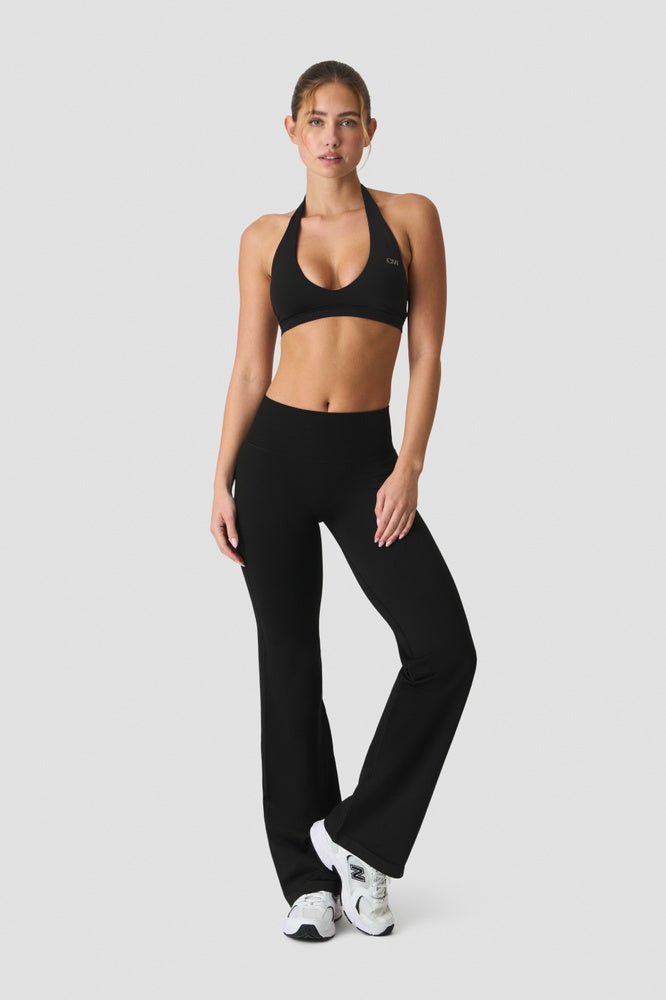 ICIW Define Seamless Halter Sports Bra Black