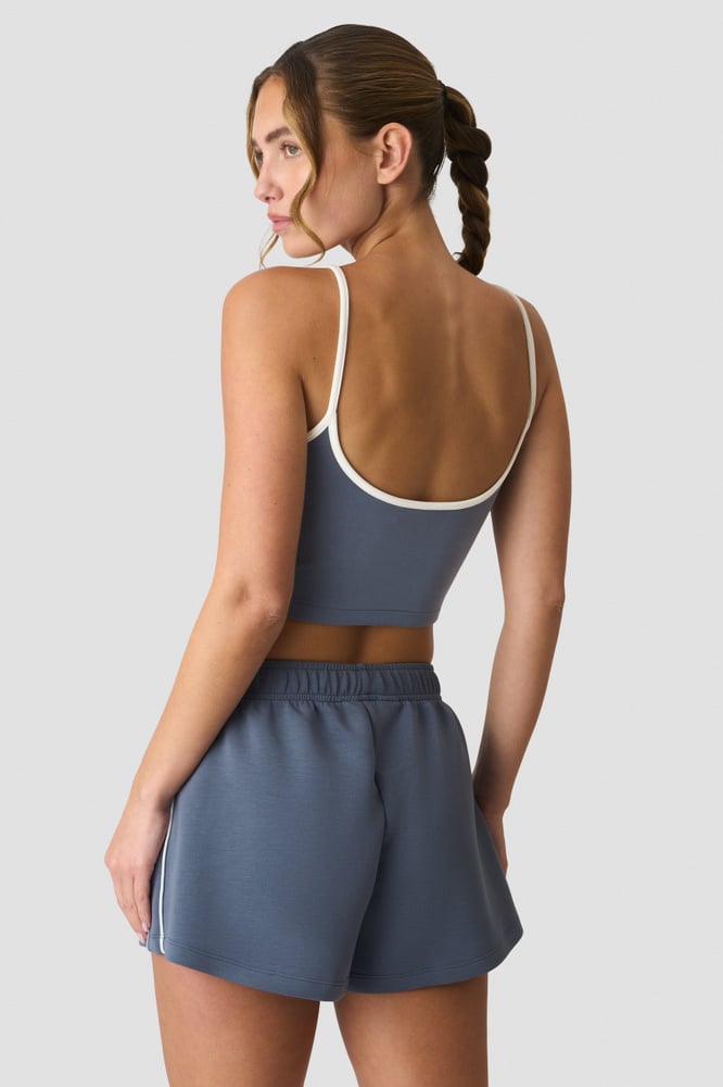 ICIW Contrast V-neck Top Misty Blue