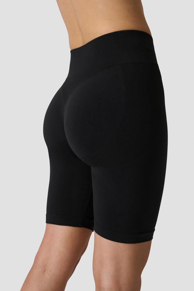 ICIW Smooth Seamless Biker Shorts Black