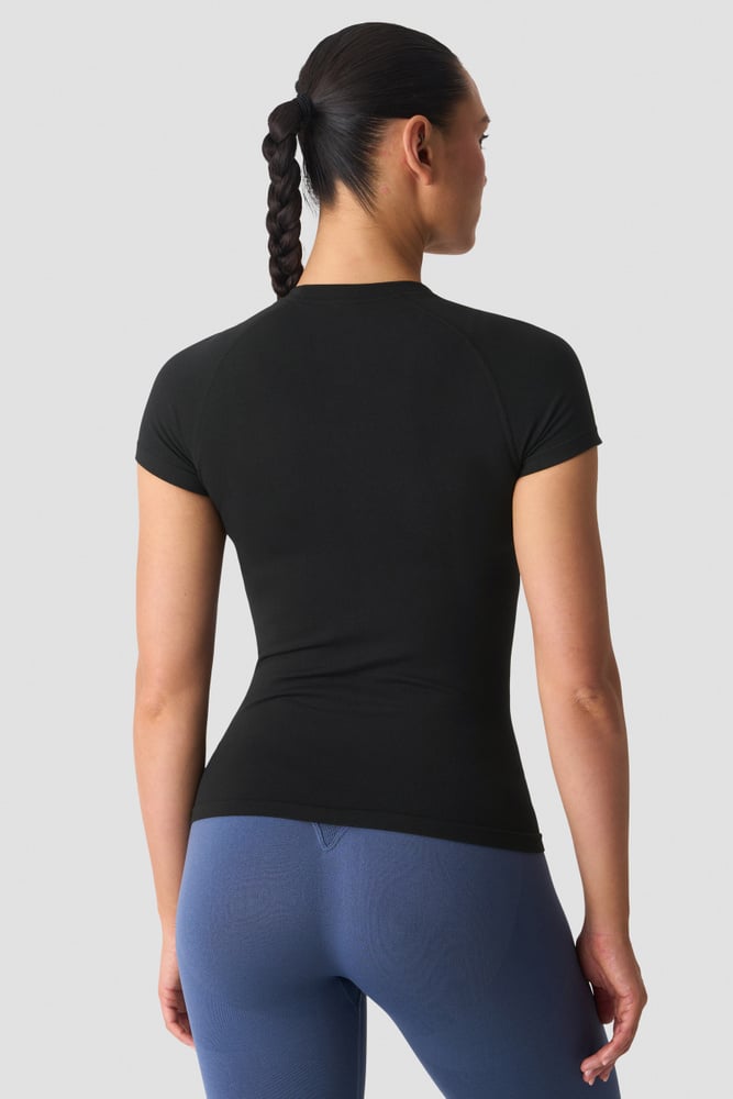 ICIW Smooth Seamless Tee W Black