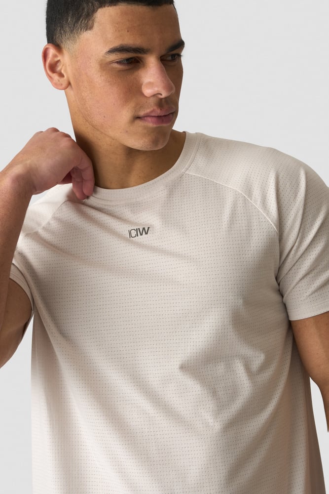 ICIW Stride Raglan Tee Dri-Release Light Beige