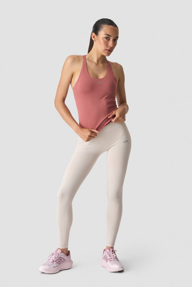 ICIW Shape Tank Top Rust
