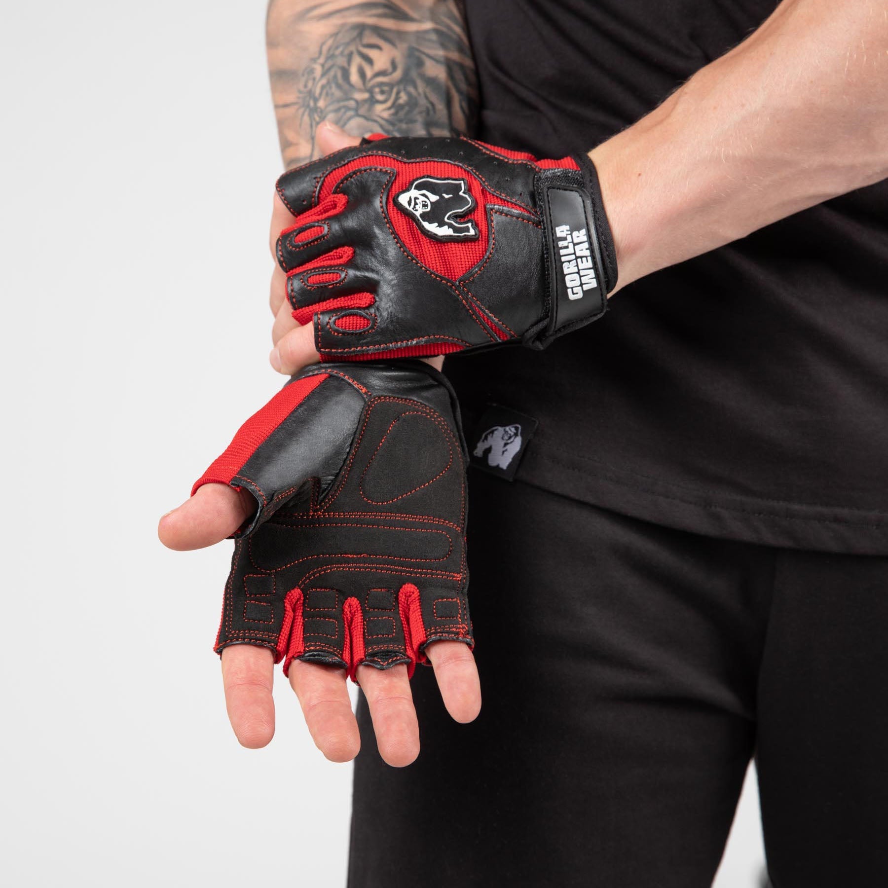 Gorilla Wear Mitchell Training Gloves, black/red Gorilla Wear