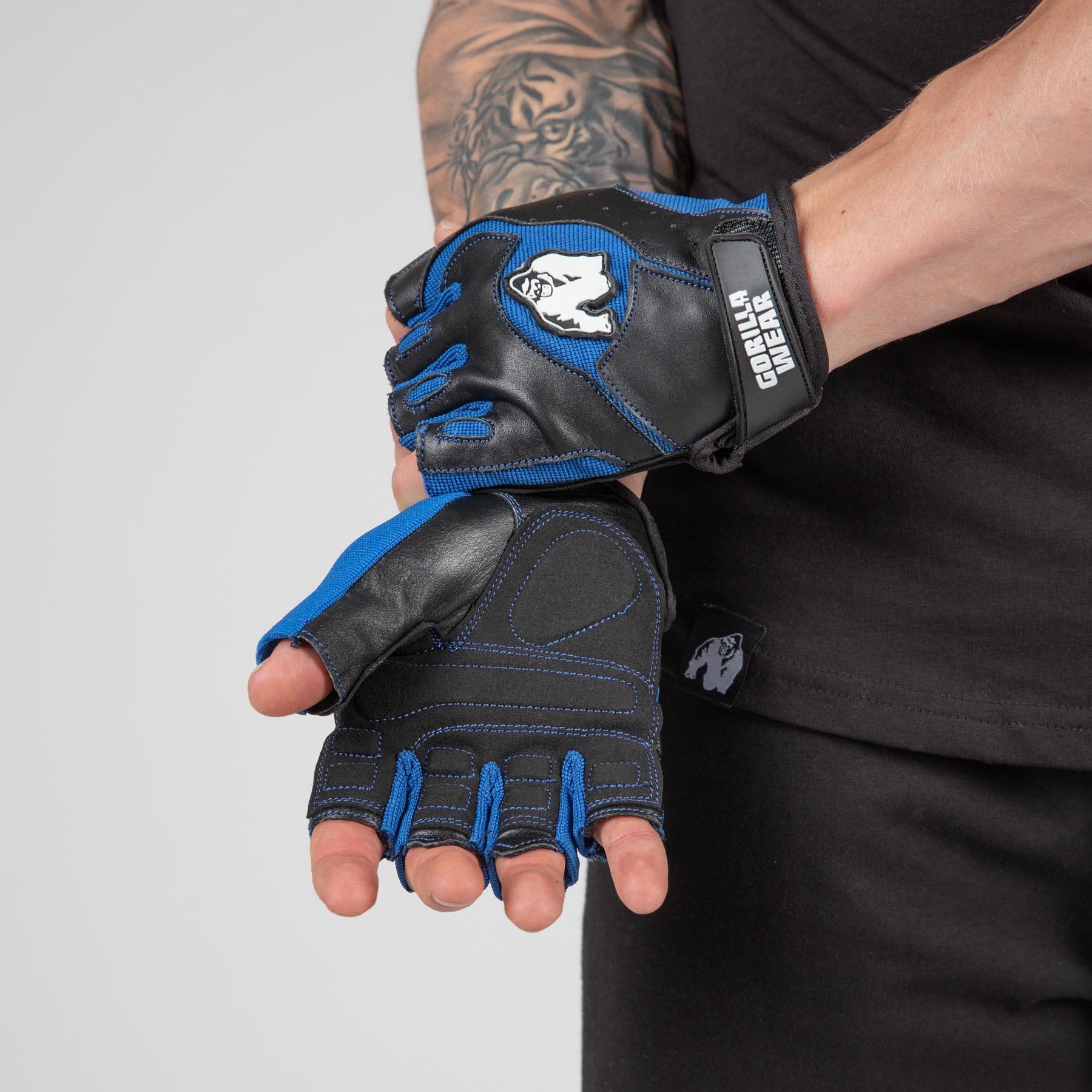 Gorilla Wear Mitchell Training Gloves, black/blue Gorilla Wear