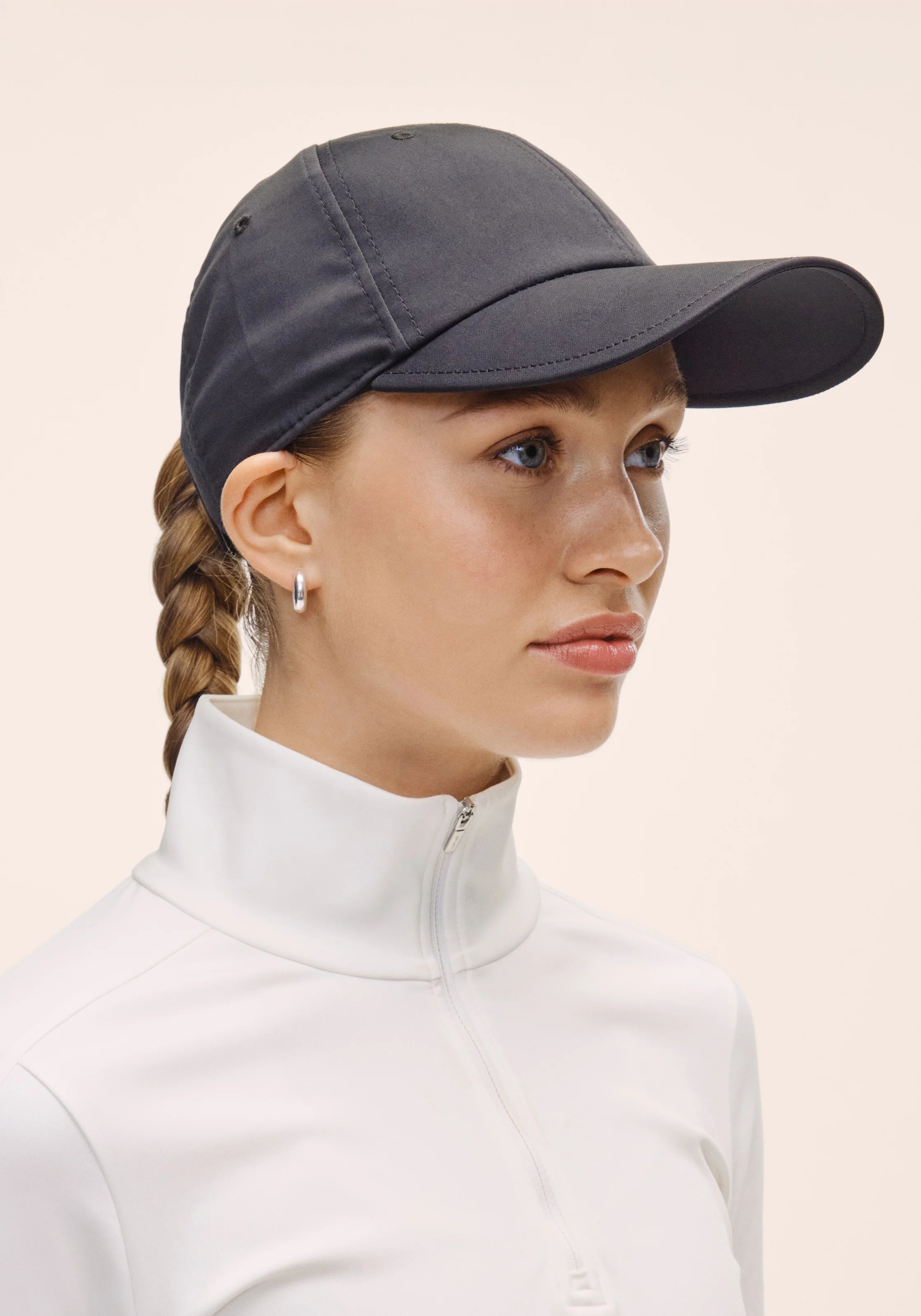 Casall Träningspaket Kvinna – Sport-BH, Tights, Linne & Keps