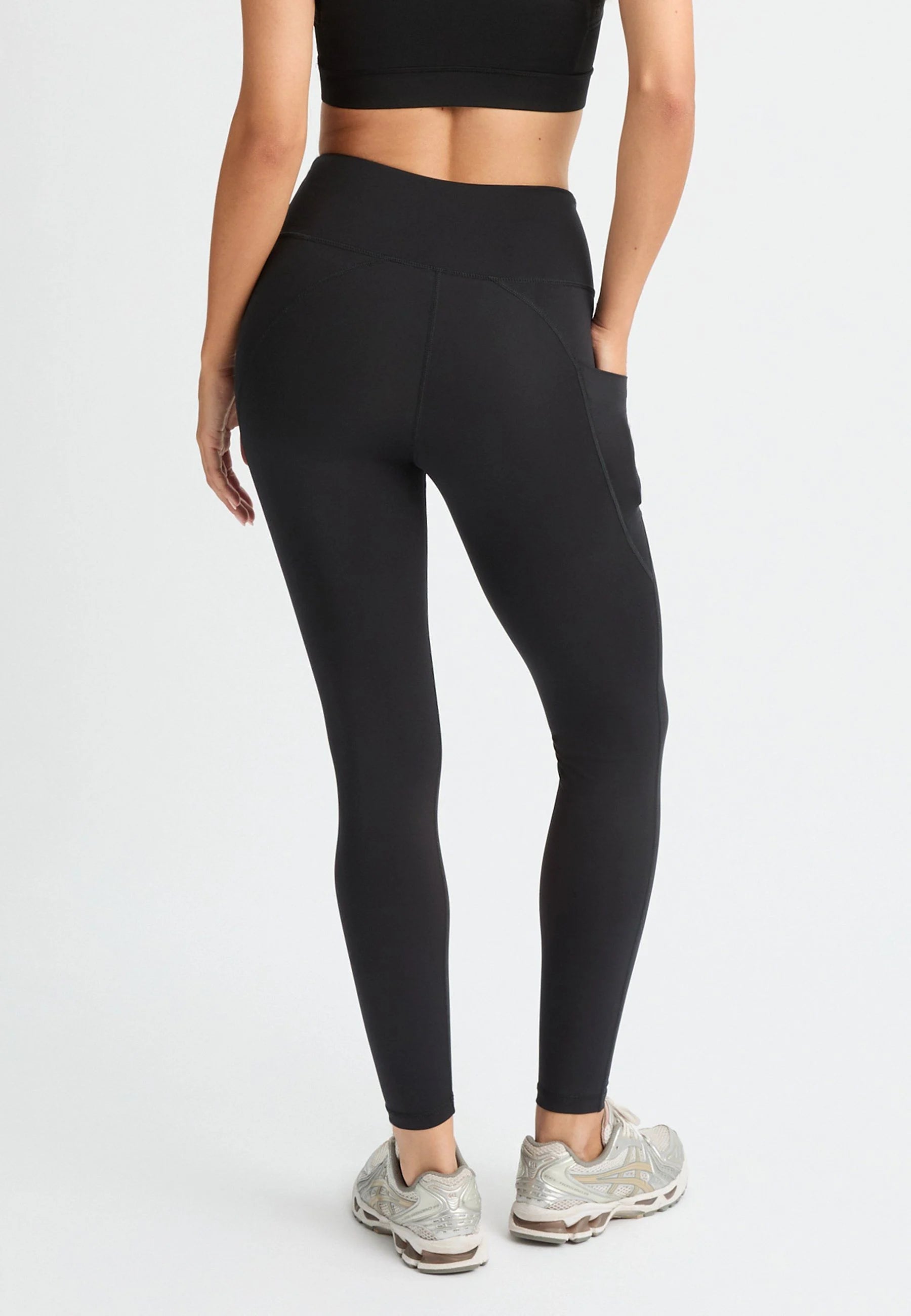 RÖHNISCH Flattering High Waist Tights Black Röhnisch