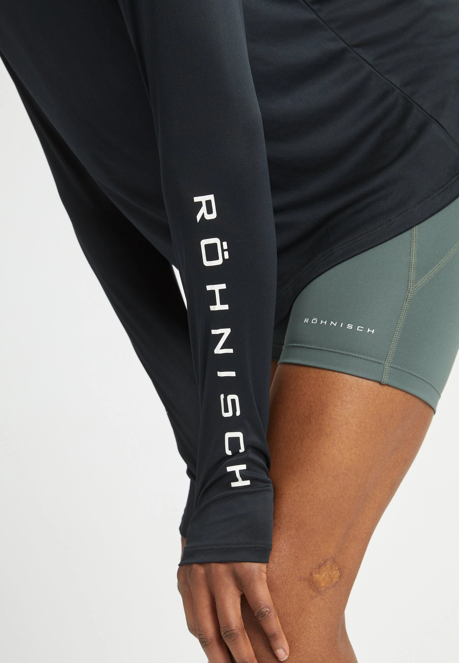 RÖHNISCH Team Logo Long Sleeve Svart