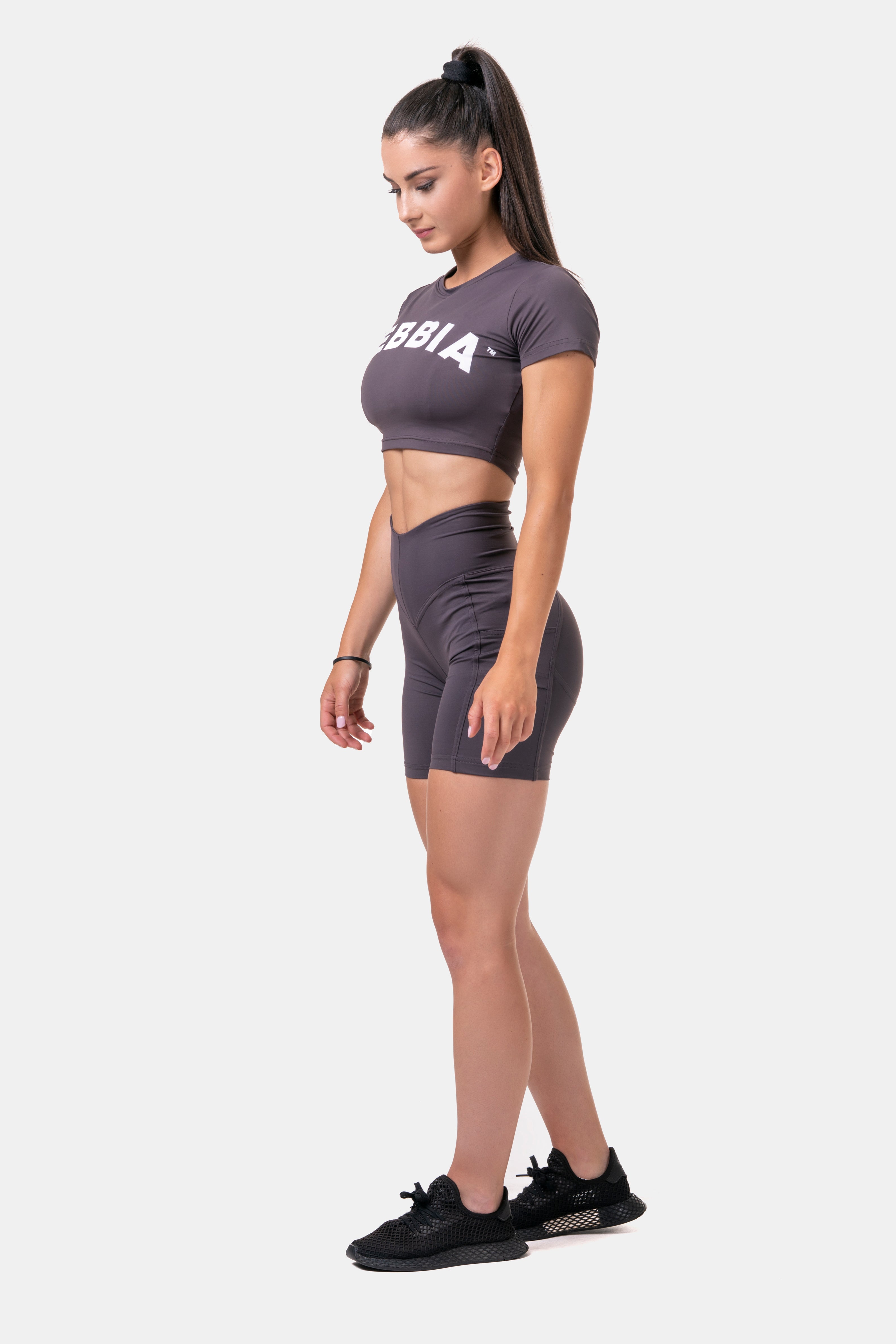 NEBBIA Sporty Crop Top, marron NEBBIA