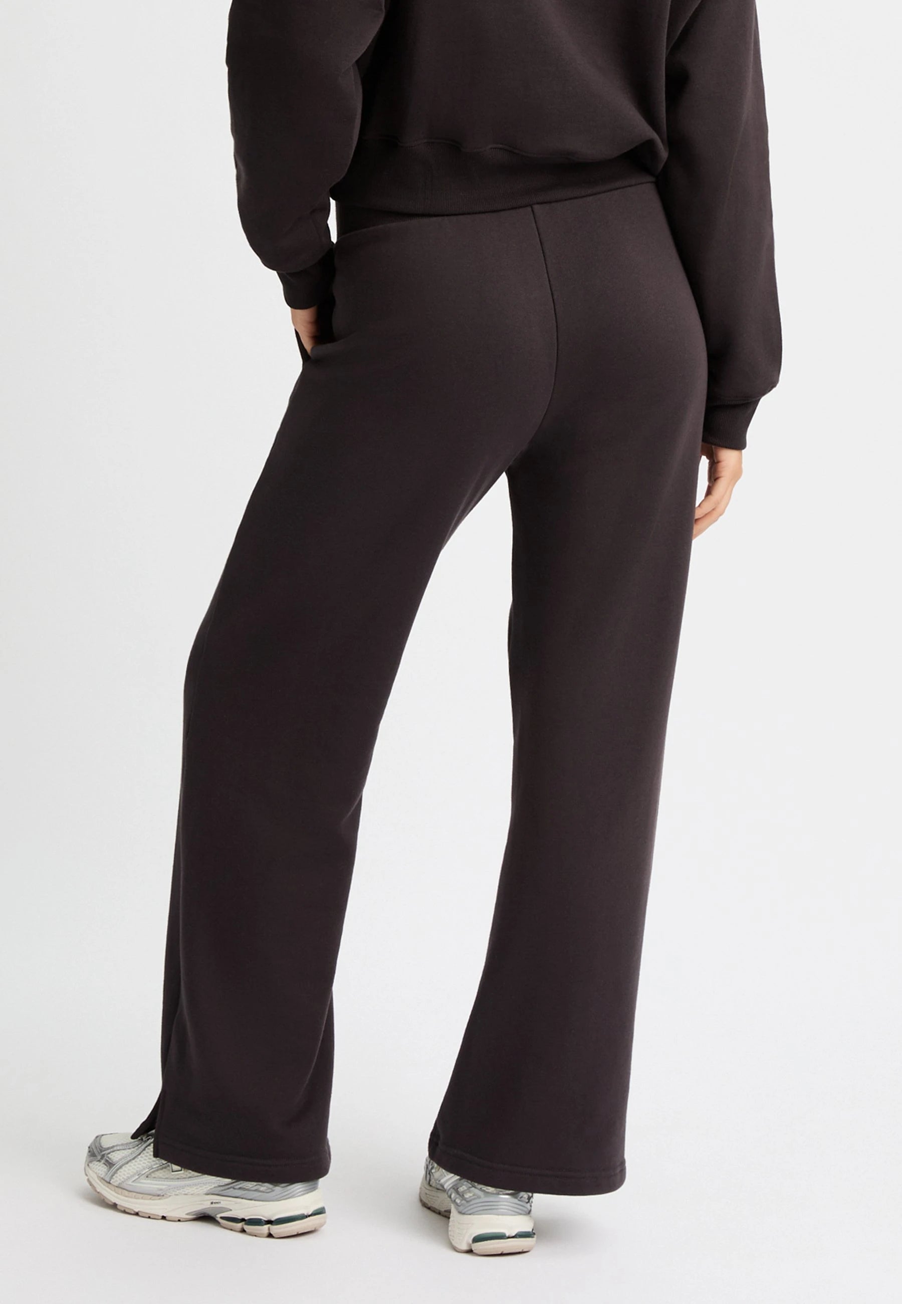 RÖHNISCH Soft Sweat Wide Pants Obsidian Black