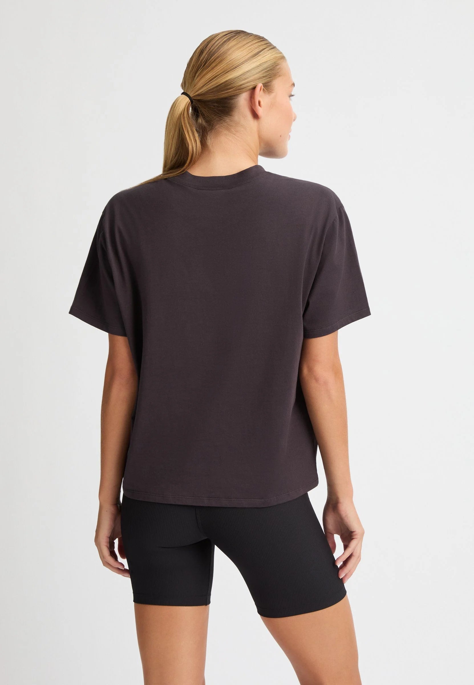 RÖHNISCH Legacy Cotton Tee Obsidian Black Röhnisch
