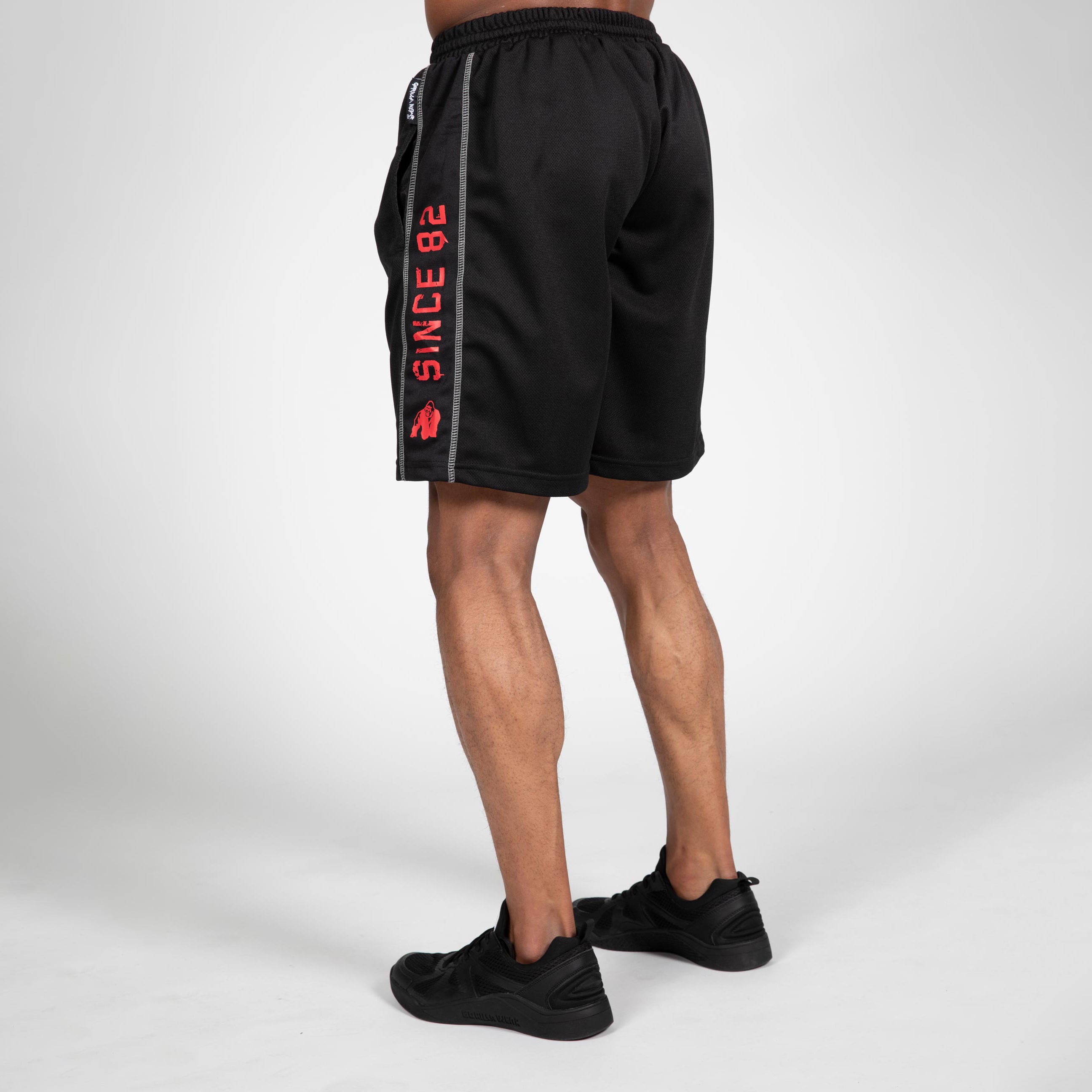 Gorilla Wear Functional Mesh Shorts, black/red Gorilla Wear