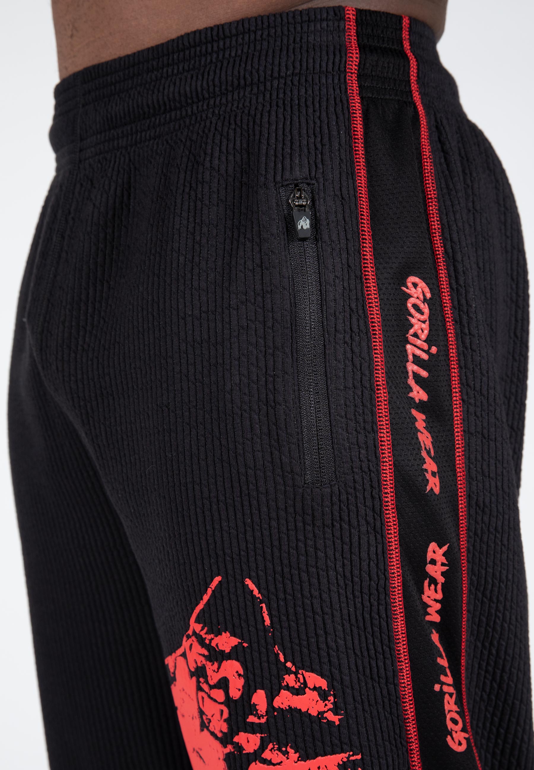 Gorilla Wear Buffalo Old School Workout Pants, black/red Gorilla Wear