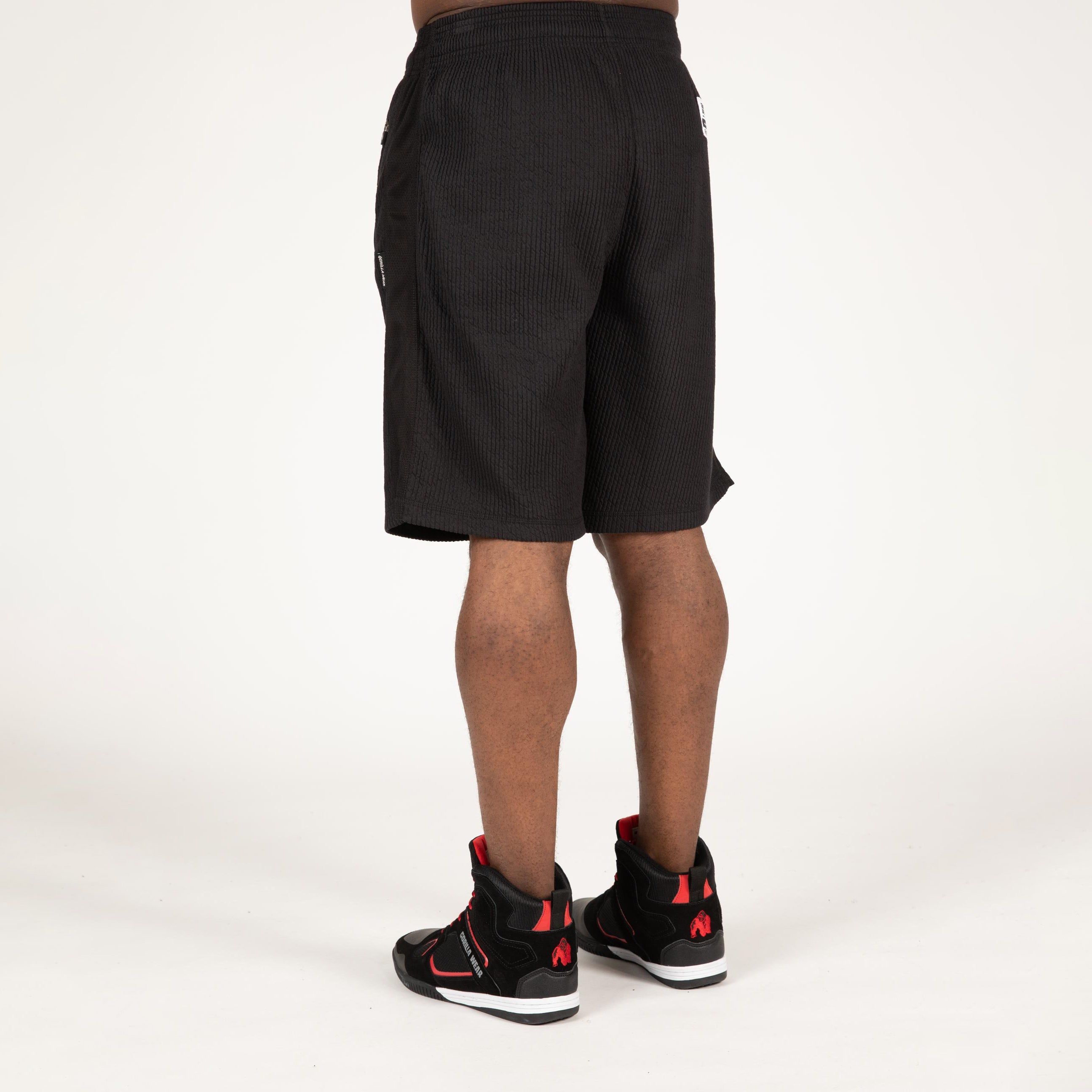 Gorilla Wear Augustine Old School Shorts, black/red Gorilla Wear