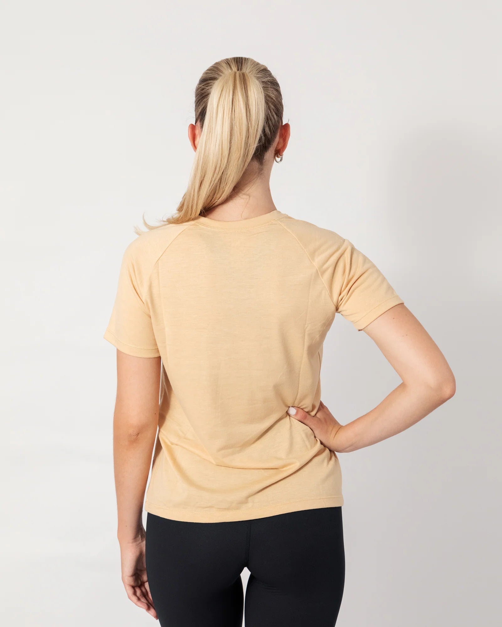 RX Performance Grace T-shirt Sand RX Performance