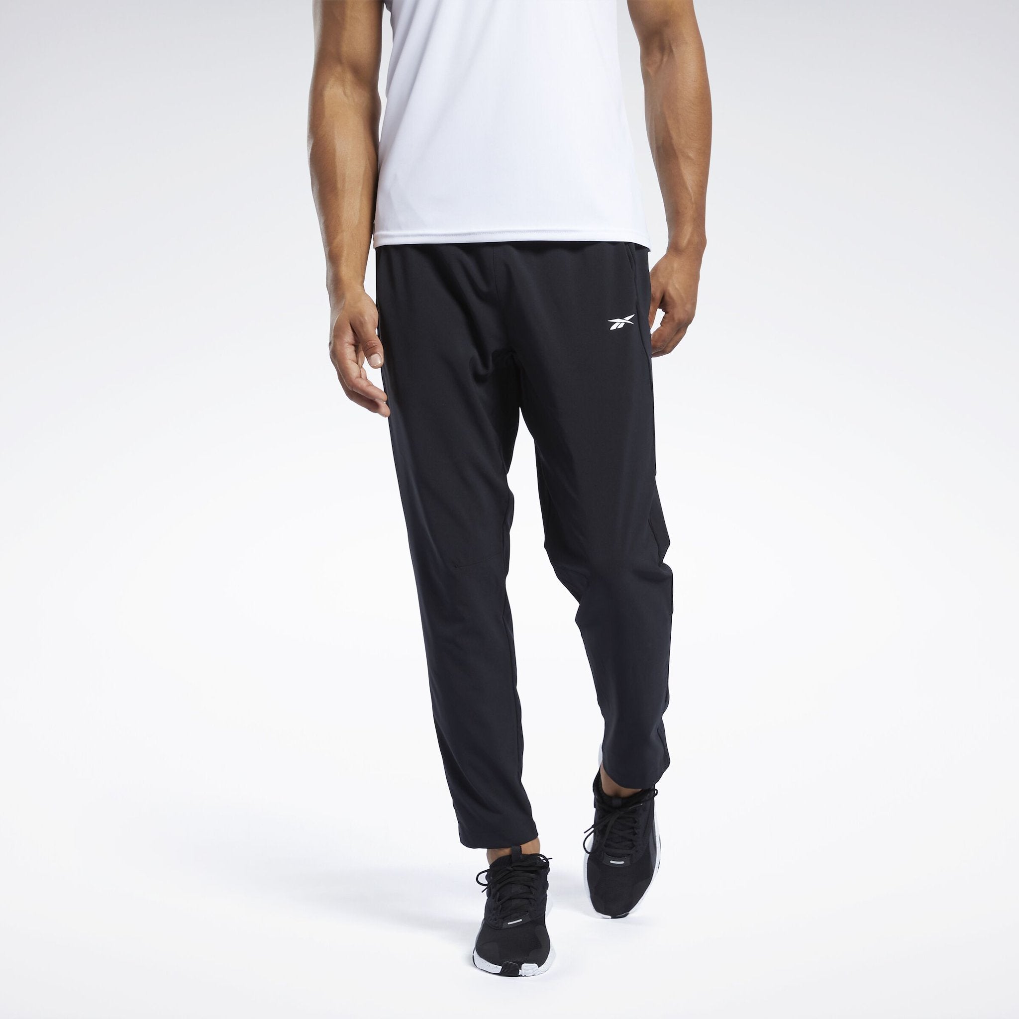 Reebok ID Train Woven Pant Svart, träningsbyxor