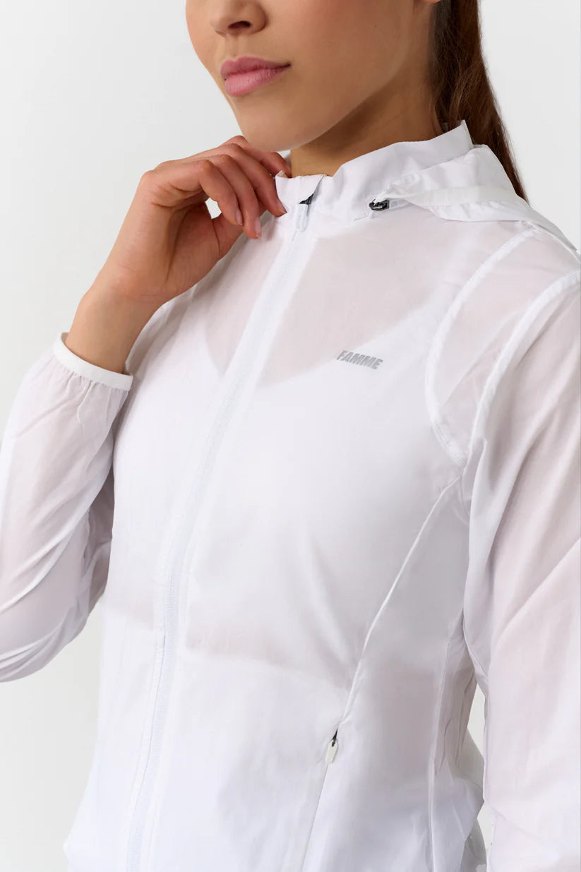 FAMME Pace Running Jacket Vit – Vattentät