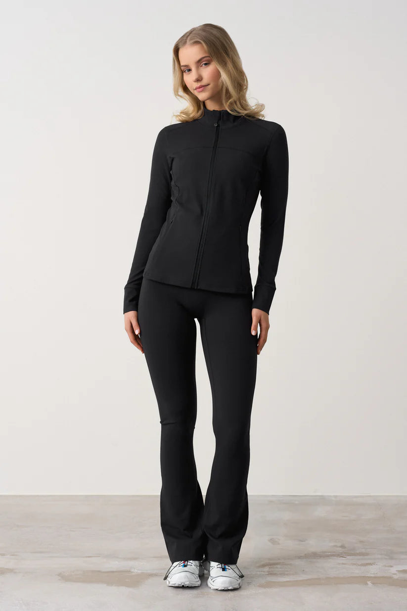 FAMME Softy Jacket Svart – Träningsjacka