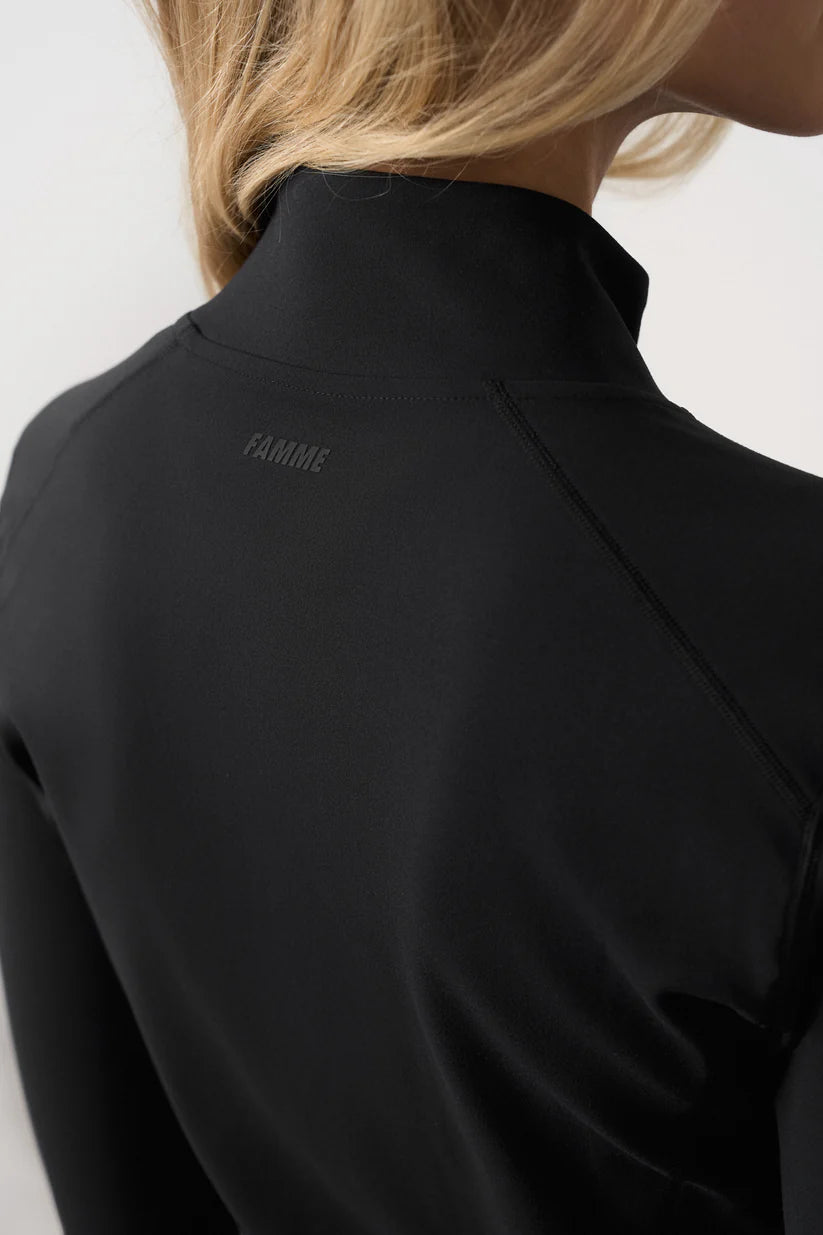 FAMME Softy Jacket Svart – Träningsjacka