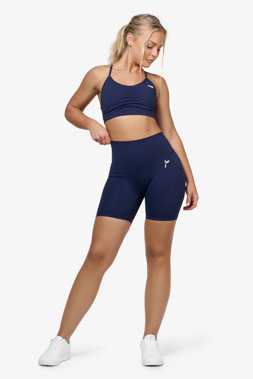 FAMME Signature Scrunch Shorts Navy – Träningsshorts