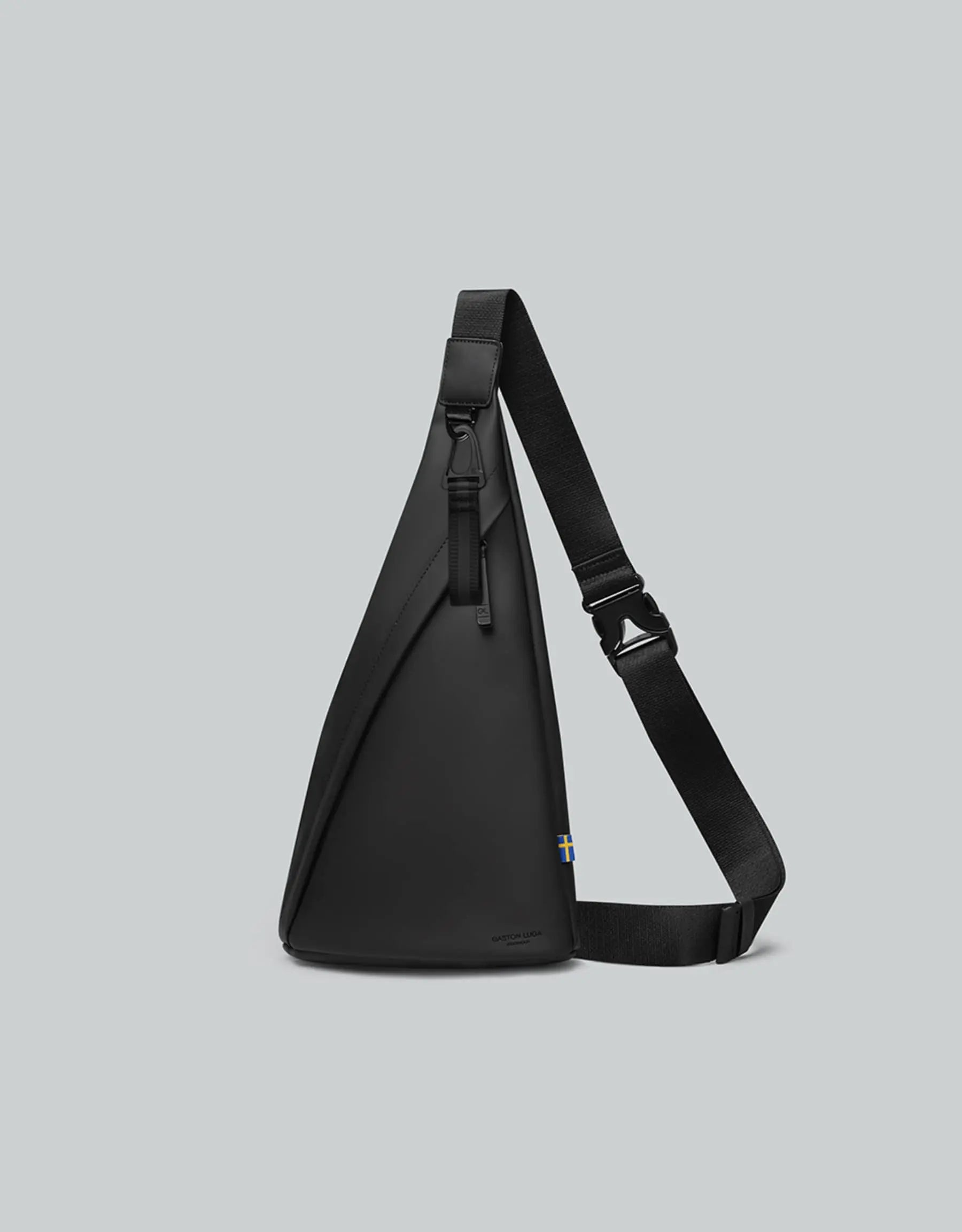 Gaston Luga Spläsh Sling Bag Svart Gaston Luga
