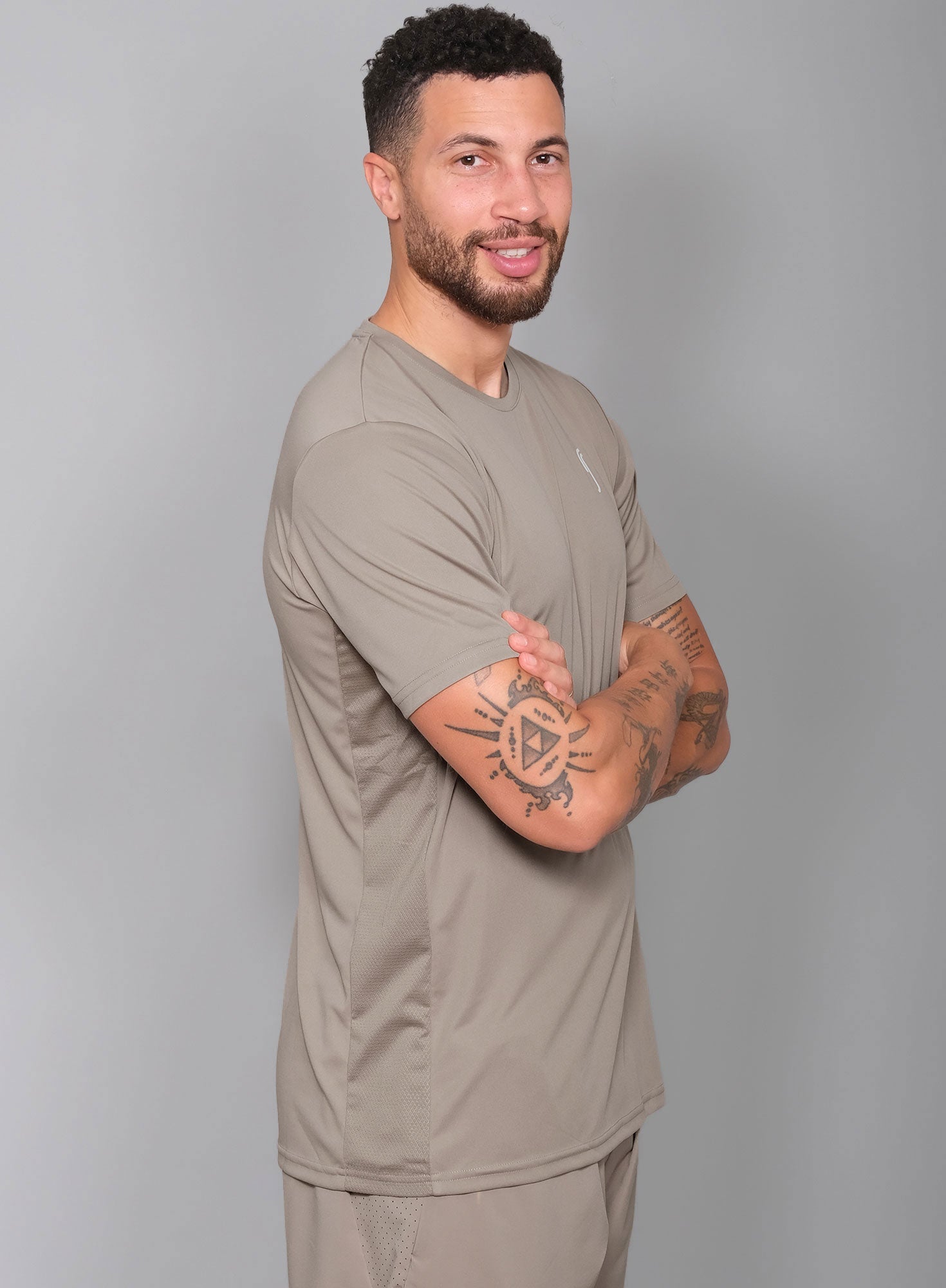 RS Men's Performance Tee - Side Mesh Taupe RS