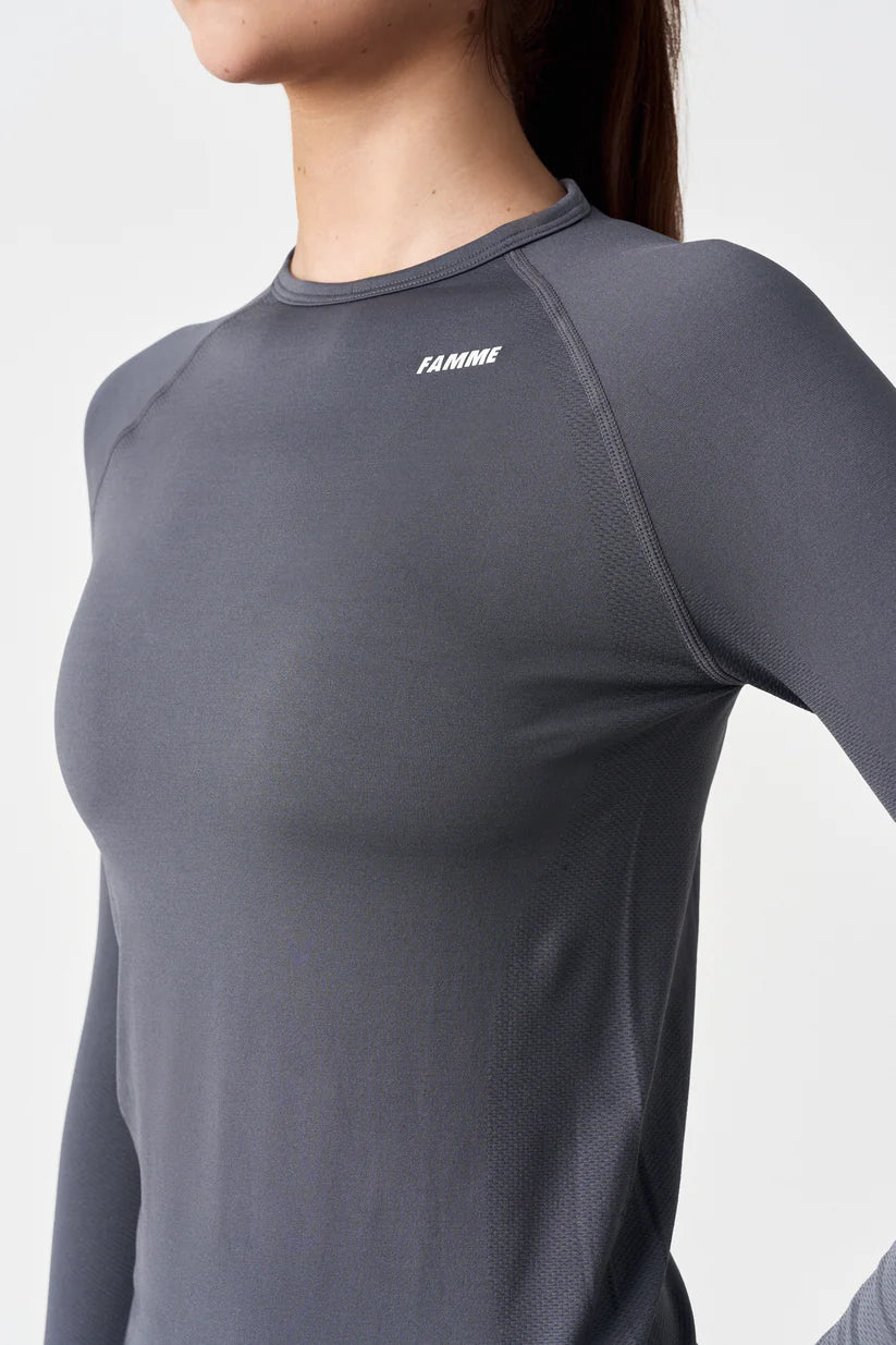 FAMME Ocean Long Sleeve Grå