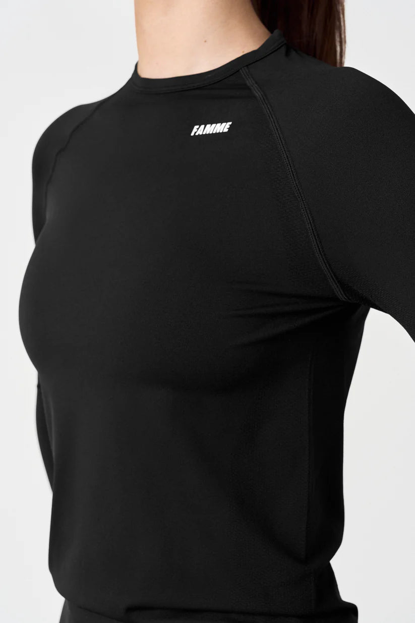 FAMME Ocean Long Sleeve Svart