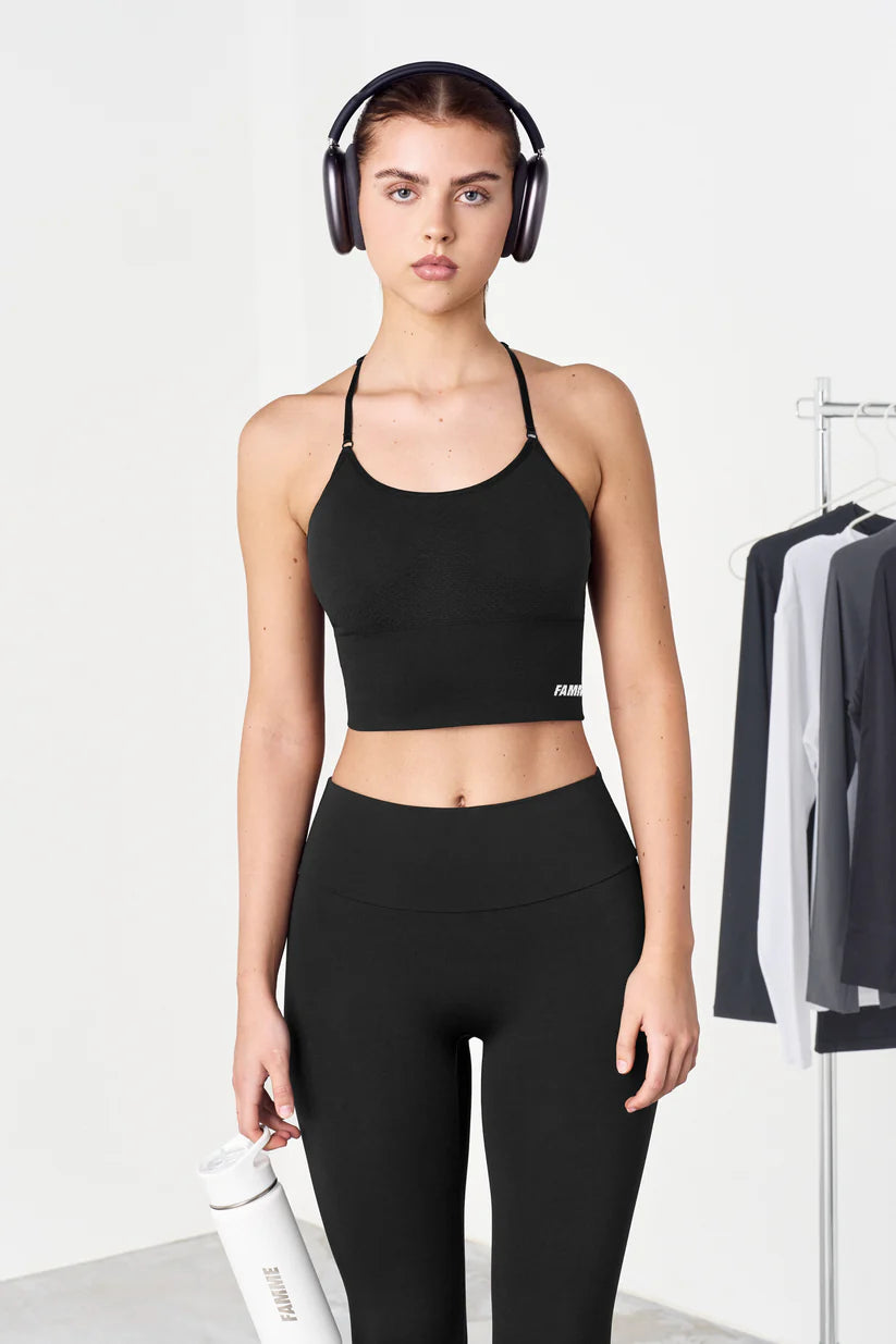 FAMME Power Seamless Top Svart