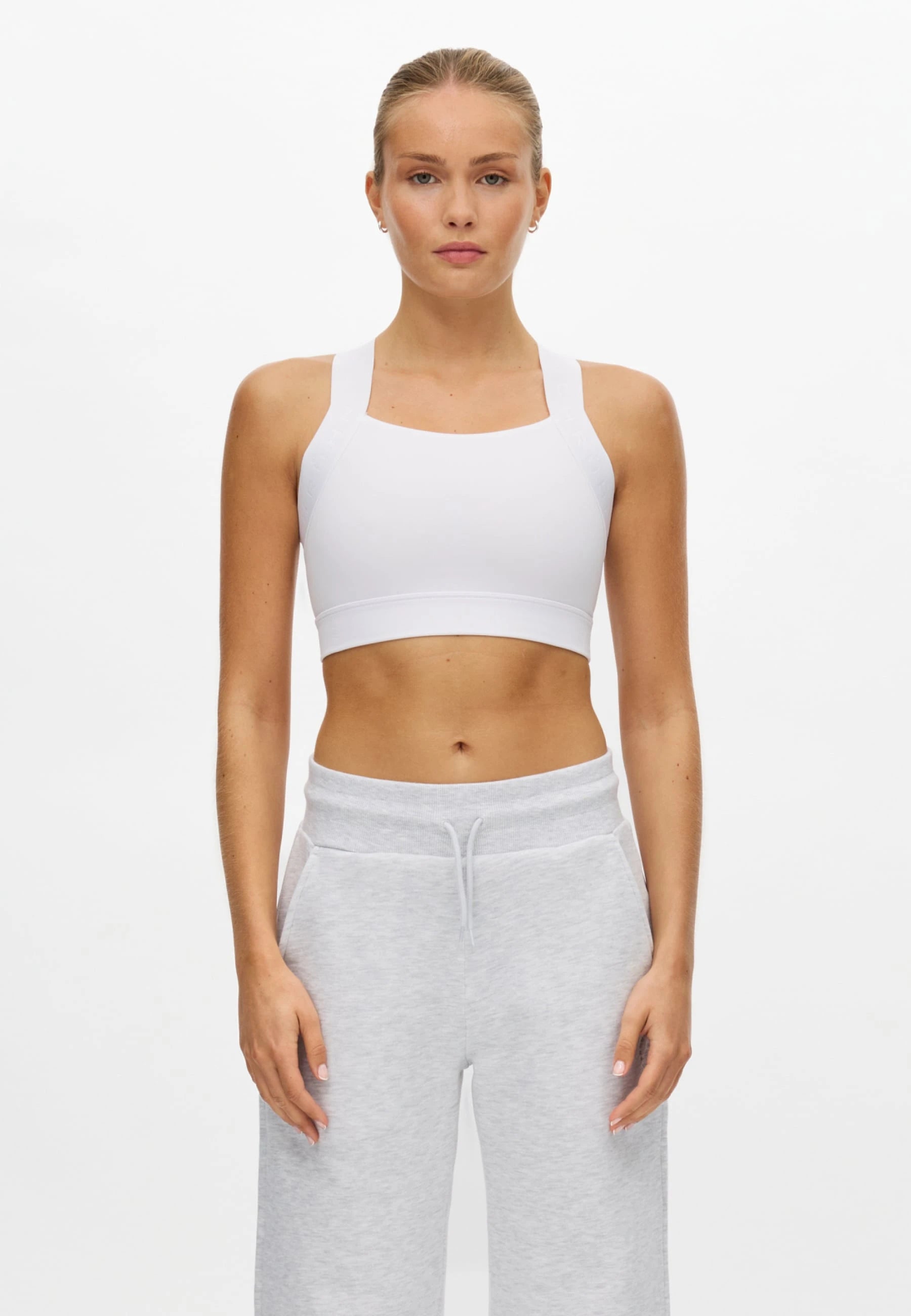 Röhnisch Kay Sports Bra White – högsupport sport-bh i vitt för intensiv träning