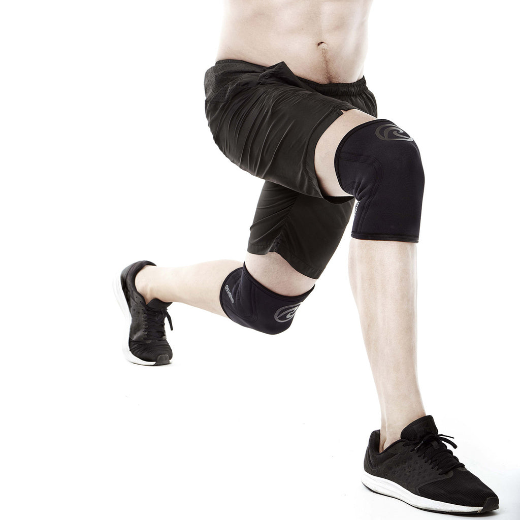 Rehband RX Knee Sleeve 5mm Carbon Black knäskydd under träning