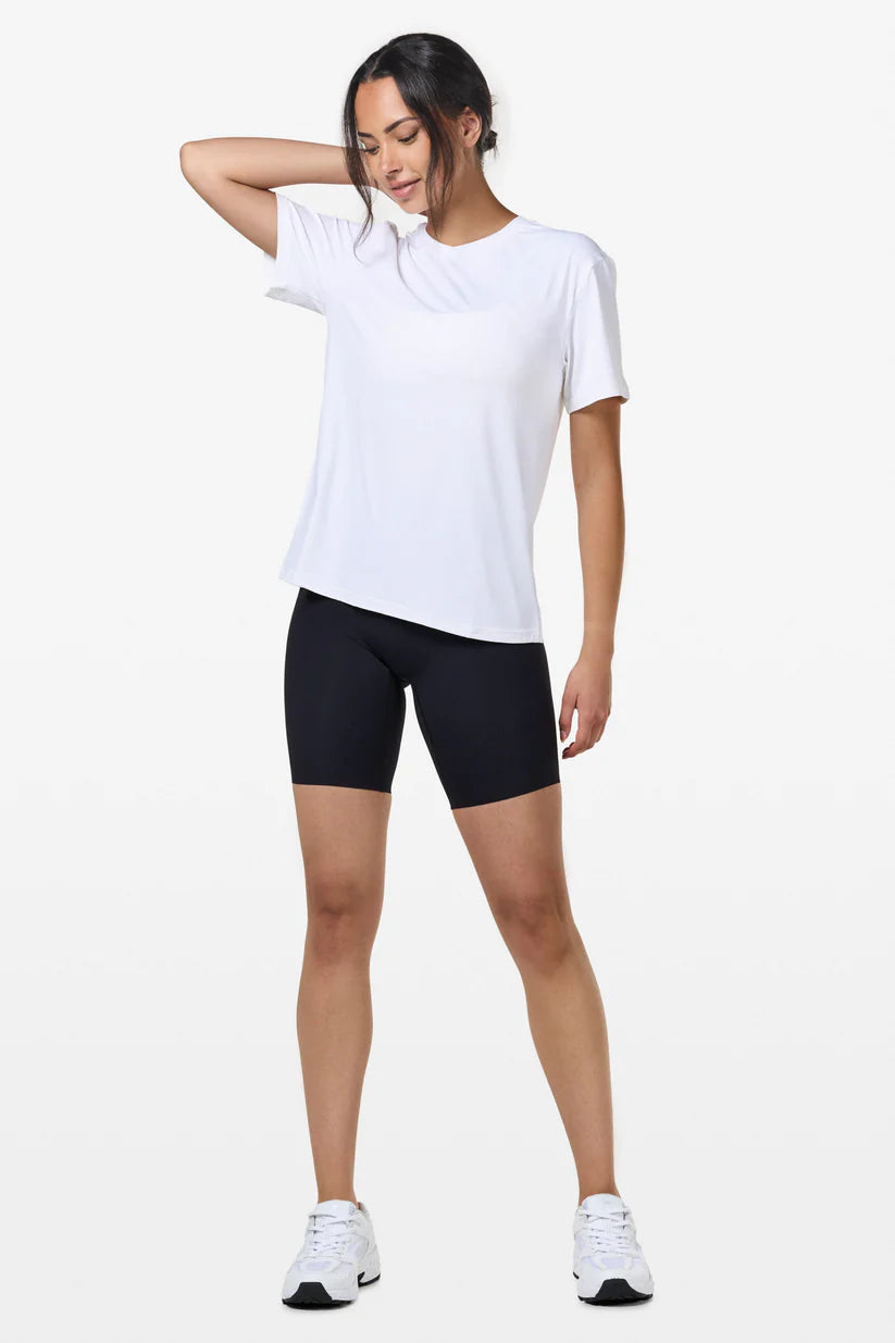FAMME Relaxed Gym T-Shirt Vit – Oversized Träningstopp