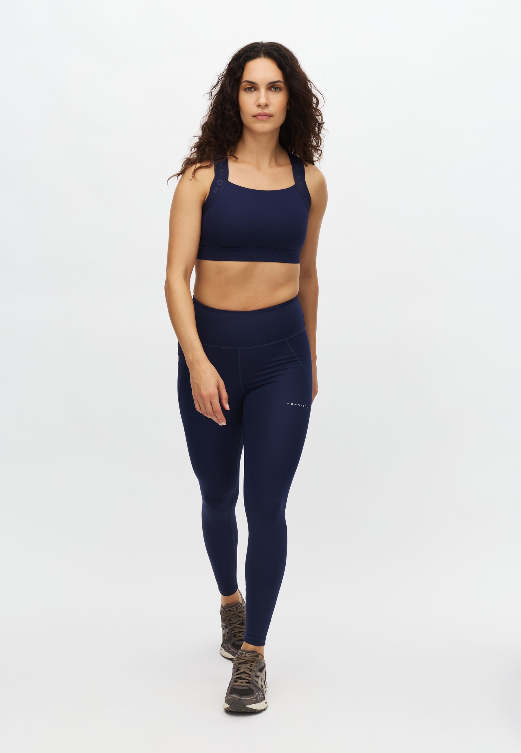 Röhnisch Flattering High Waist Tights Indigo – tights med hög midja, frontvy på modell