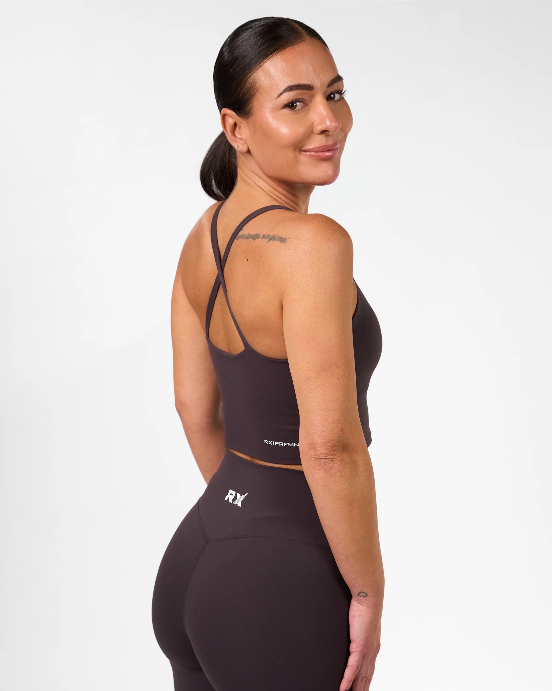 RX Performance Isabel Crop Top Ash Brown med inbyggd bh