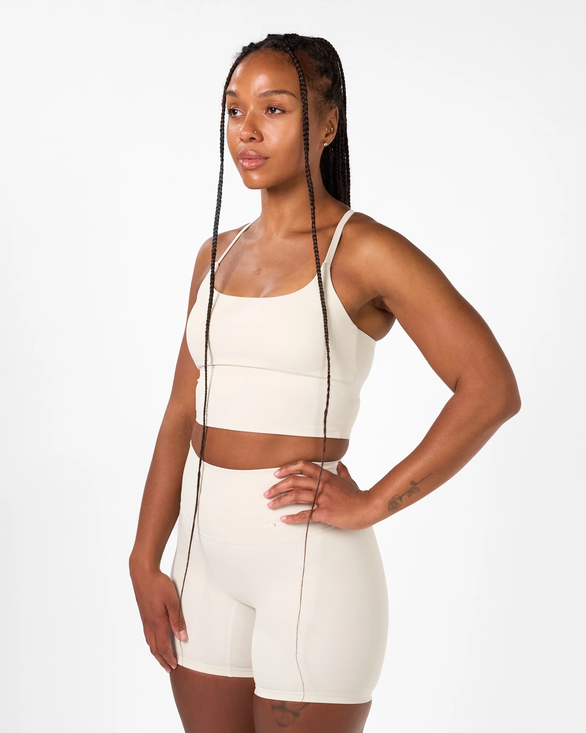 RX Performance Isabel Crop Top Off White med inbyggd bh
