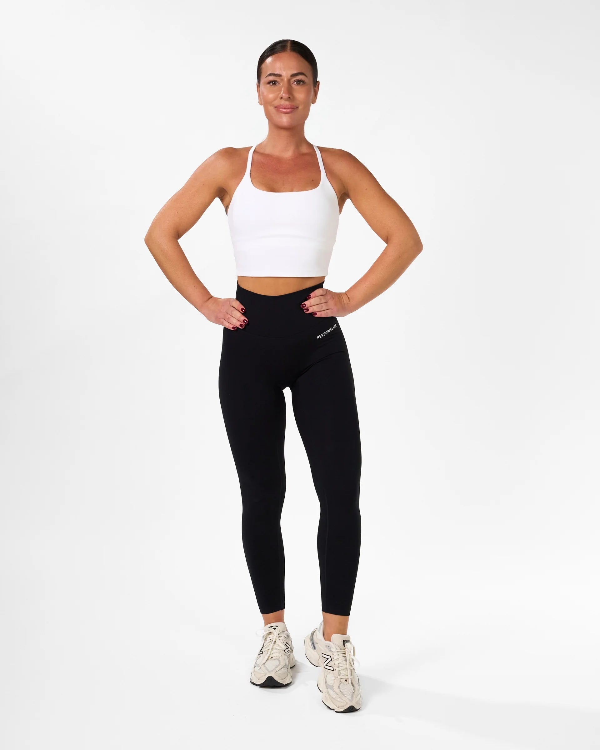 RX Performance Isabel Crop Top White under träning