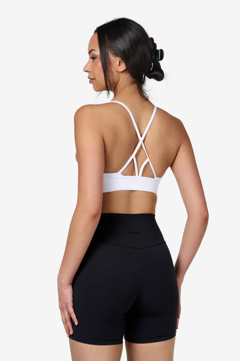FAMME Signature Sports Bra Vit – Sport-bh